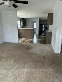 2021 Champion NWD-B-OT1733  Home