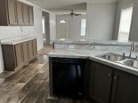 2021 Champion NWD-B-OT1733  Home