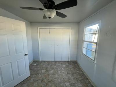 Photo 4 of 10 of home located at 138 Southland Court Avon Park, FL 33825