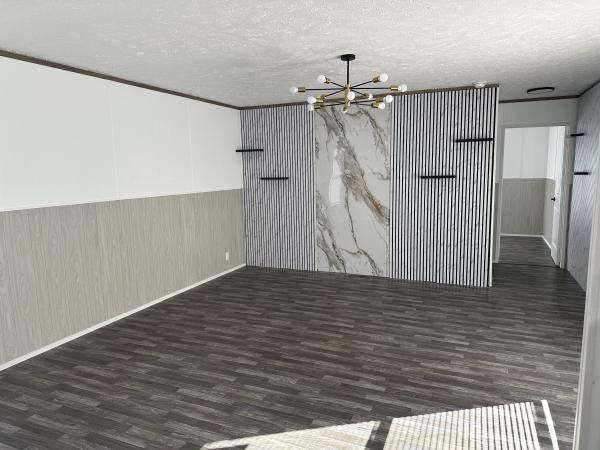 2019 22MHR16562BH19  Home