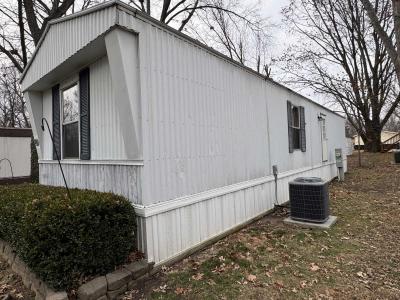 Photo 3 of 13 of home located at 276 Montego Ct Saint Peters, MO 63376