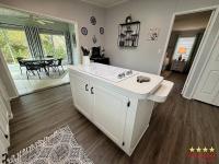 1993 PALM   Home