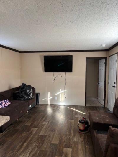 Photo 2 of 8 of home located at 43153 Frontenac Ave #337 Sterling Heights, MI 48314