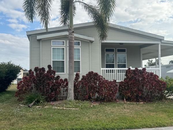 Photo 1 of 2 of home located at 392 Teakwood Dr Ellenton, FL 34222