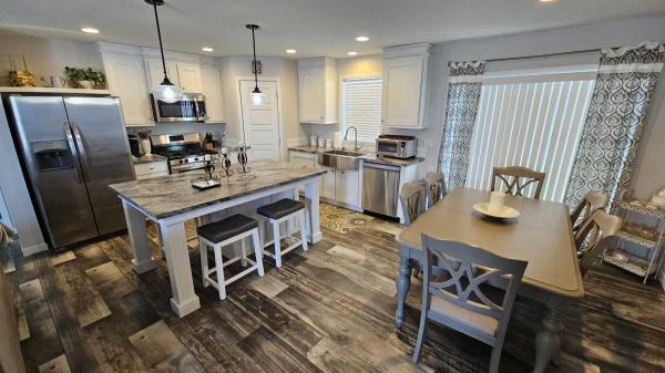 2019 Schult Manufactured Home