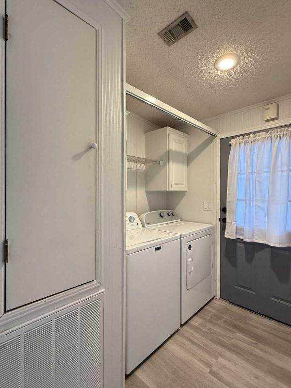 1996 Palm Harbor Manufactured Home