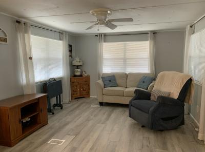 Photo 2 of 8 of home located at 2912 Phil Lane Sebring, FL 33870