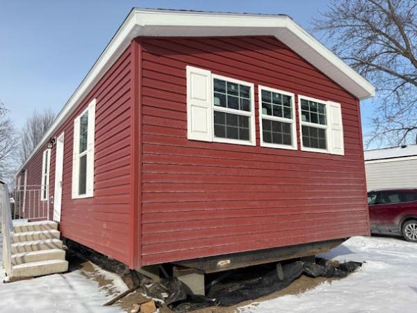 Photo 1 of 2 of home located at 627 Rocky Creek Dr NE Rochester, MN 55906