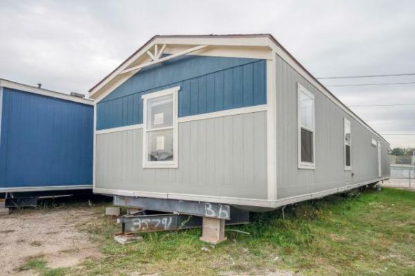 Photo 1 of 2 of home located at Greater Texas Home Center Llc 12122 Us 59 Hwy Splendora, TX 77372