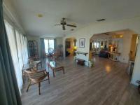 1990 Palm Harbor Richmond 33458 Manufactured Home