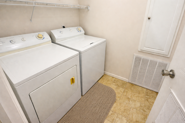 2005 KEYL 05610324TAB Mobile Home