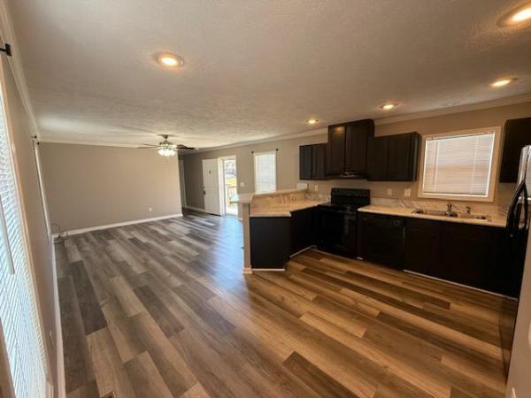 2020 Clayton Homes Inc Yes Mobile Home