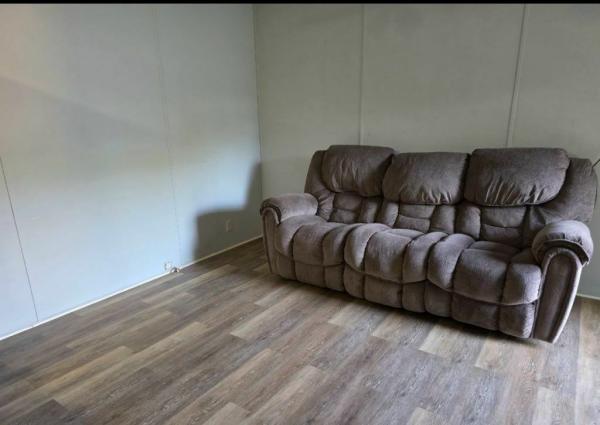 2018 CLAY 22B Mobile Home