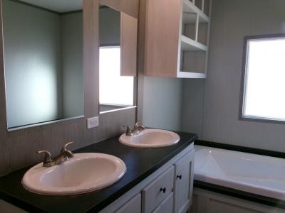 Photo 4 of 5 of home located at 291 Leaf Ln New Braunfels, TX 78130