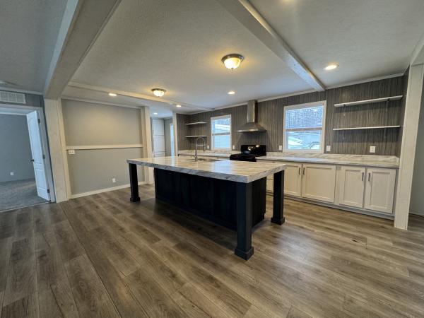 2022 Clayton 5628-560 Traditions  Home