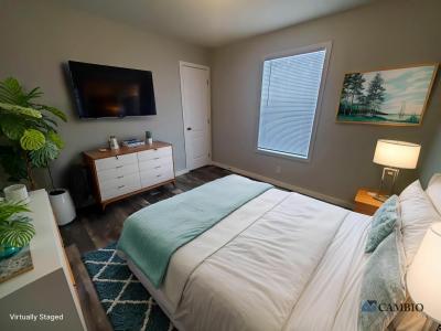 Photo 4 of 21 of home located at 13 Parakeet Hill Drive Orion Township, MI 48359