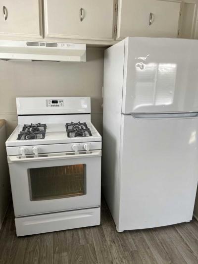 Photo 5 of 9 of home located at 583 Lesperance Ct N Rochester Hills, MI 48307