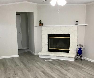 Photo 4 of 21 of home located at 1143 Donna Marie Loop Bear, DE 19701