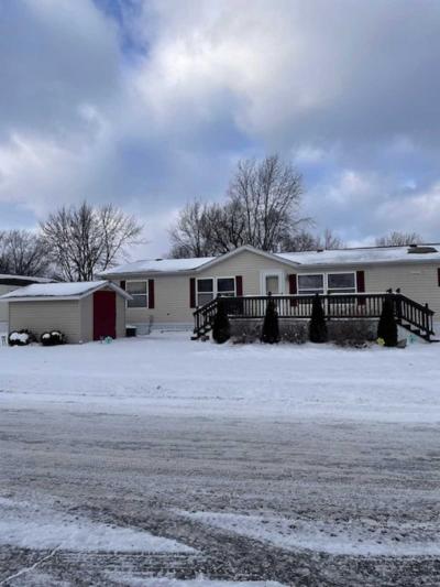 Mobile Home at 22036 Pillette Pl #382 Romulus, MI 48174