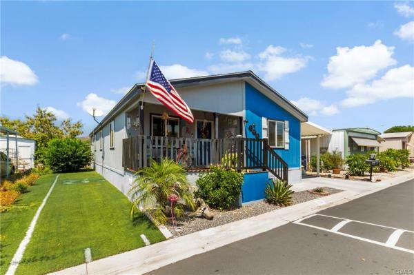 2017  Mobile Home For Sale