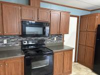 2011 Lexington Cedar Pointe Manufactured Home
