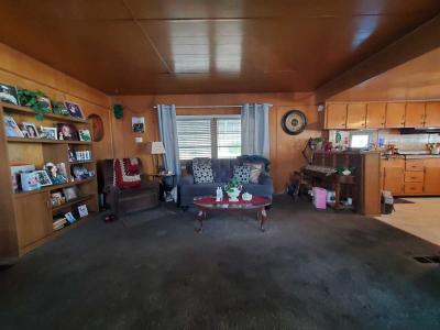 Photo 5 of 16 of home located at 10965 Glenoaks Blvd #132 Pacoima, CA 91331