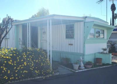 Photo 2 of 16 of home located at 10965 Glenoaks Blvd #132 Pacoima, CA 91331