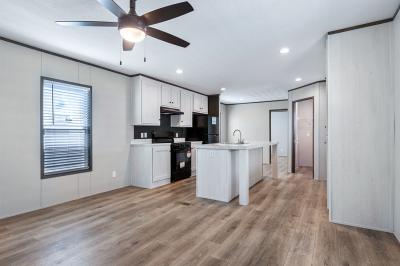 Photo 7 of 15 of home located at 2601 Robinson Dr # 38 Waco, TX 76706