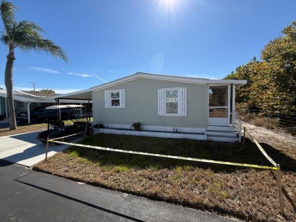 Photo 1 of 2 of home located at 261 Bearwoods Court Lake Placid, FL 33852