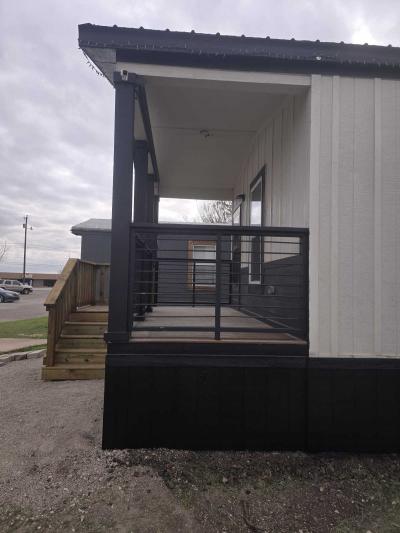 Photo 4 of 29 of home located at 2601 Robinson Dr # 67 Waco, TX 76706