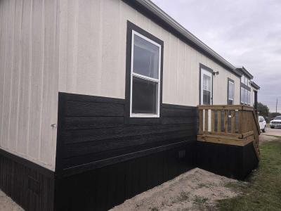 Photo 5 of 29 of home located at 2601 Robinson Dr # 67 Waco, TX 76706