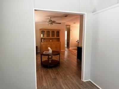 Photo 5 of 85 of home located at 5200 28th Street North, #329 Saint Petersburg, FL 33714