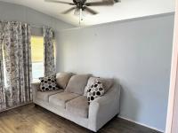 2000 Palm Harbor Manufactured Home