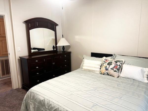 2000 Palm Harbor Manufactured Home