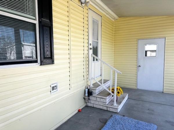 2000 Palm Harbor Manufactured Home
