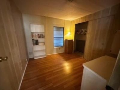 Photo 5 of 61 of home located at 5200 28th Street North, #627 Saint Petersburg, FL 33714