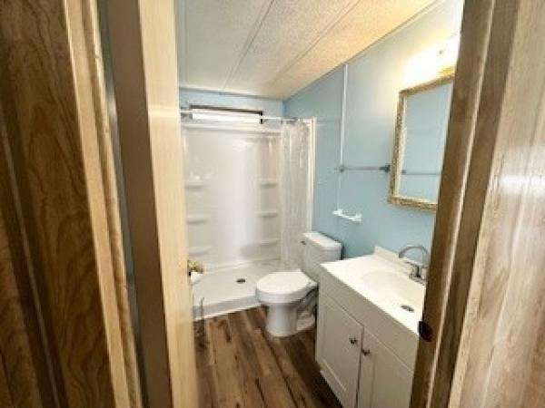 1984 Barrington Manufactured Home