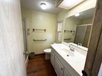 1984 Barrington Manufactured Home