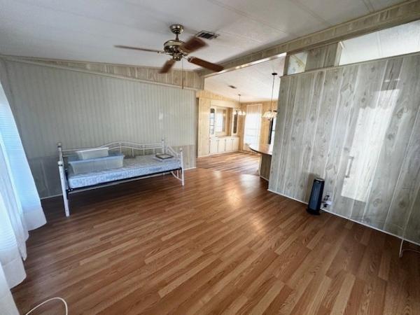 1984 Barrington Manufactured Home