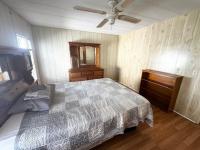 1984 Barrington Manufactured Home