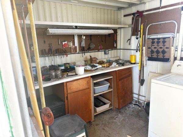 1984 Barrington Manufactured Home