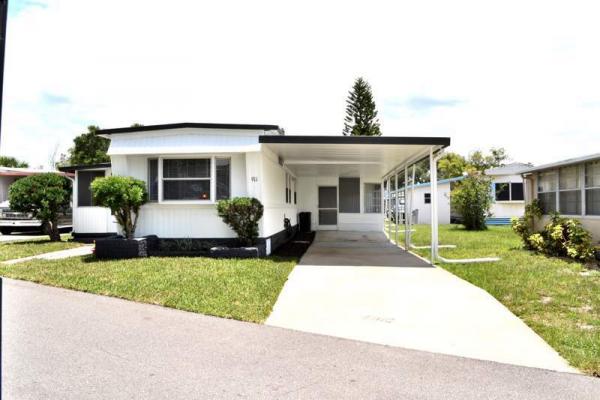 1973 CHEC Manufactured Home