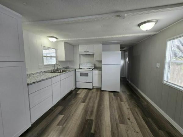 1974 BUDDY Manufactured Home