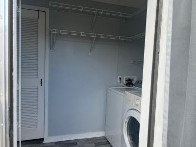 Photo 5 of 13 of home located at 1252 Morning Star Lane Orlando, FL 32825