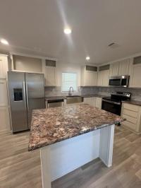 2025 American Homestar Corp Oak Creek Mobile Home