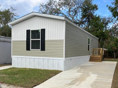 Photo 2 of 9 of home located at 863 Walker Dr. Tampa, FL 33613