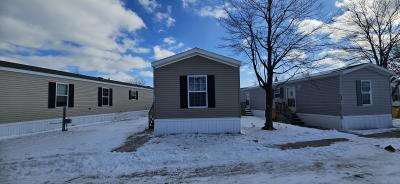 Mobile Home at 652 Cour Renee Warren, MI 48091