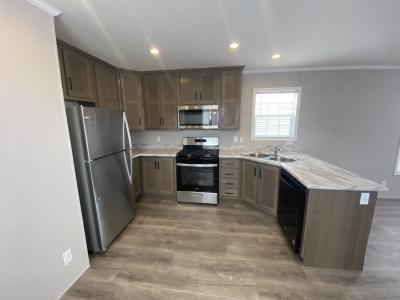 Photo 2 of 5 of home located at 522 Cour Louis Warren, MI 48091