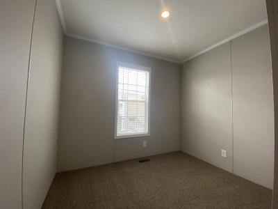 Photo 5 of 5 of home located at 522 Cour Louis Warren, MI 48091