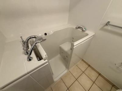 Photo 3 of 20 of home located at 2401 W Southern Ave Lot 486 Tempe, AZ 85282